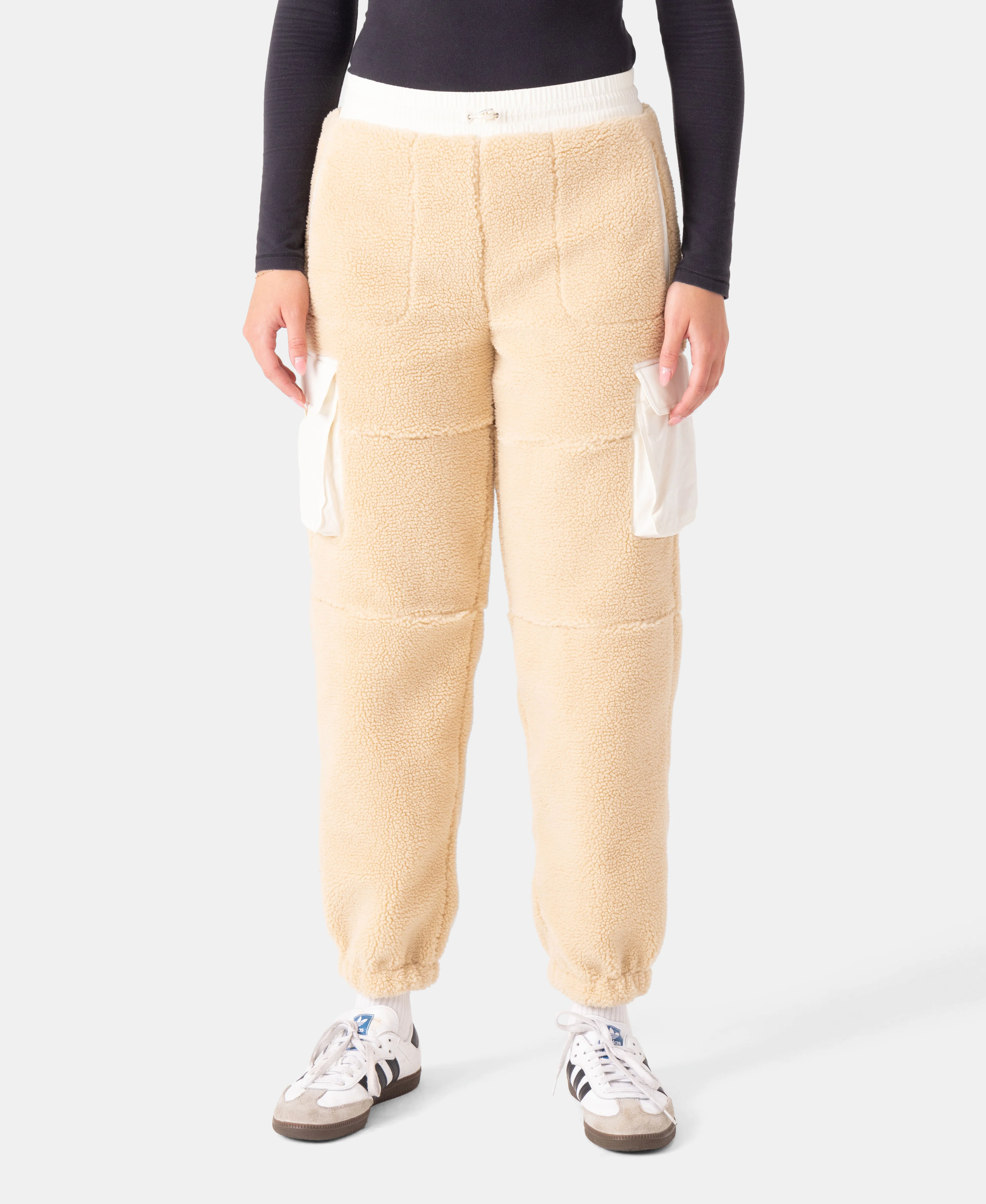 Rita Sherpa Jogger